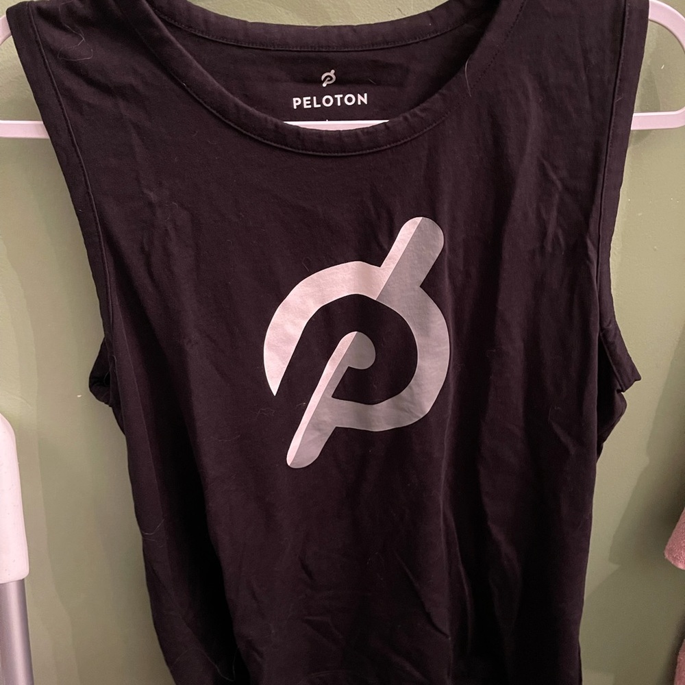 Like new Peloton tank Black, women’s large